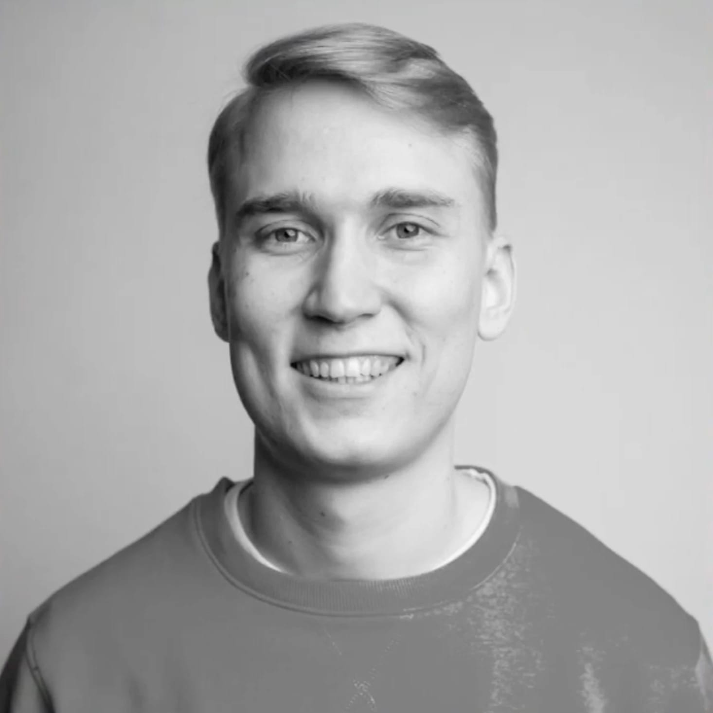Headshot of Jonatan von Martens
